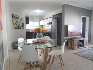 3 Bed Apartment in Greenstone Hill