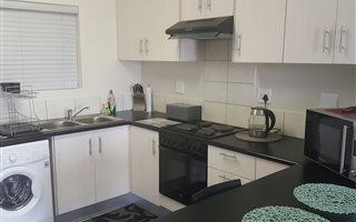 2 Bedroom House in Island View