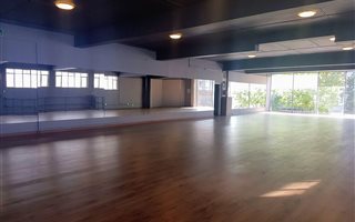 389 m² Commercial space in Claremont
