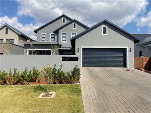 3 Bed House in Louwlardia