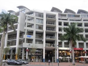 106 m² Commercial space in Umhlanga Ridge