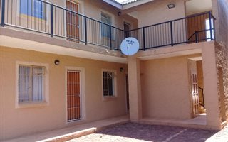 0.5 Bedroom Apartment in Capital Park