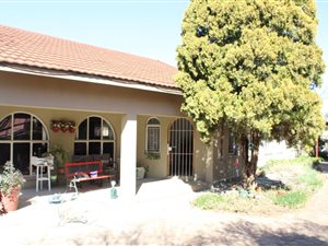 3 Bed House in Miederpark