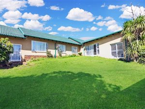 5 Bed House in Silverfields