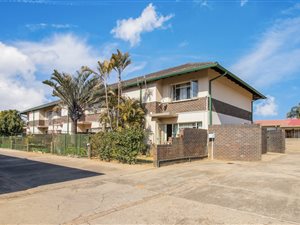 2 Bed Townhouse in LesMarais
