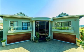 5 Bedroom House in Ruimsig