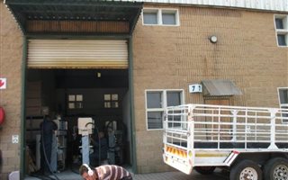 296 m² Industrial space in Honeydew
