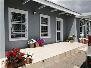 3 Bed House in Sunbird Park