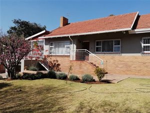 4 Bed House in Linden