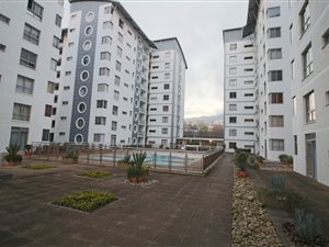 1 Bed Apartment in Claremont Upper