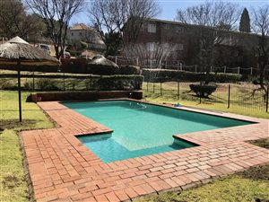 2 Bed Apartment in Northcliff