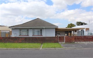 4 Bedroom House in Athlone