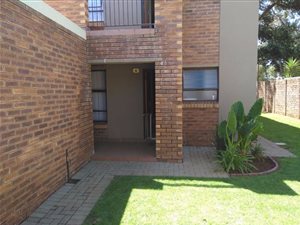 2 Bed Townhouse in Pomona