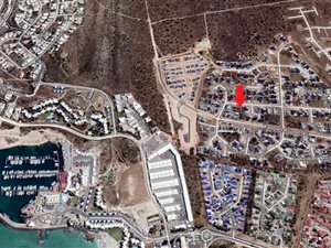 450 m² Land available in Laguna Sands