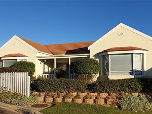 2 Bed House in Hunters Estate