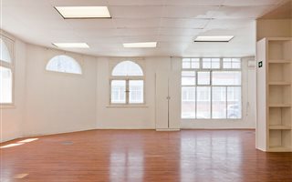 178 m² Commercial space in Woodstock