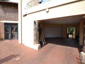 4 Bed House in Wierda Park