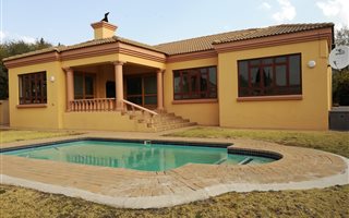3 Bedroom House in Woodhill
