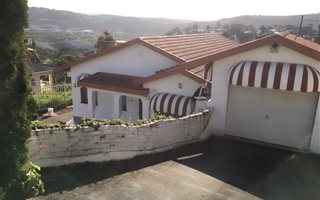 3 Bedroom House in Effingham