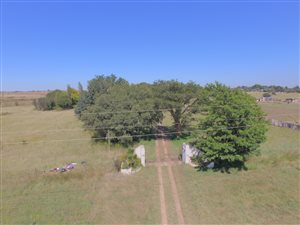 2430 ha Farm in Elandsfontein AH
