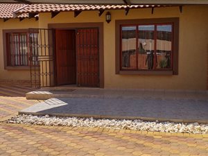 2 Bed Townhouse in Krugersdorp Central