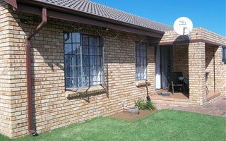 2 Bedroom House in Riversdale