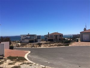 368 m² Land available in Calypso Beach