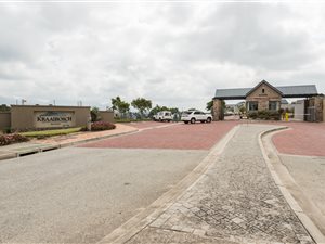 977 m² Land available in Kraaibosch