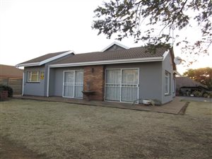 3 Bed House in Waldrift