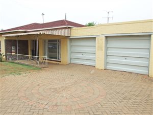 3 Bed House in Fishers Hill