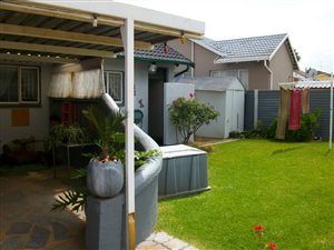3 Bed House in Dan Pienaarville