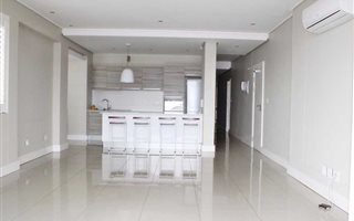 2 Bedroom Apartment in Vredehoek