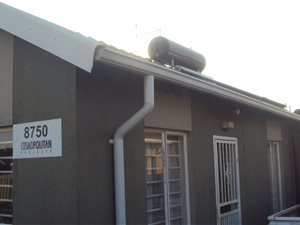 3 Bed House in Windmill Park