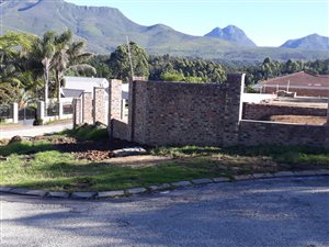 862 m² Land available in Bergsig