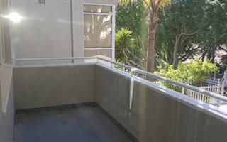 2 Bedroom Apartment in Three Anchor Bay