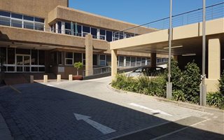 5736 m² Commercial space in Atholl