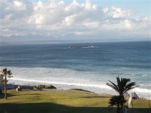 2 Bed Apartment in Diaz Beach