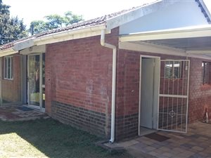 2 Bed House in Blackridge