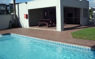 1 Bedroom Apartment in Milnerton Ridge
