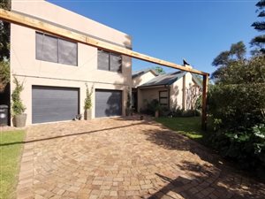 3 Bed House in Die Boord