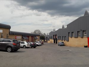 180 m² Industrial space in Kya Sands