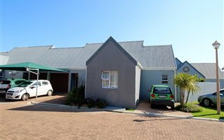 3 Bedroom Townhouse in Whispering Pines