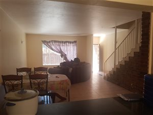 2 Bed Duplex in Arcadia