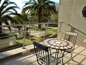 2 Bed Apartment in Sandton CBD