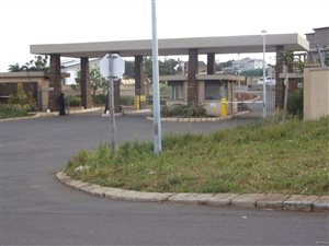 612 m² Land available in Desainagar