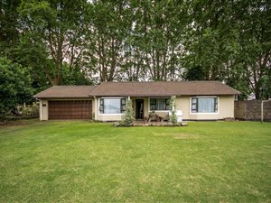 3 Bed Townhouse in Waterfall