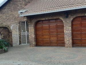 3 Bed House in Farrarmere