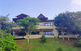 3 Bedroom Apartment in Seaward Estates