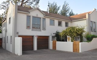 4 Bedroom House in Heidelberg Central