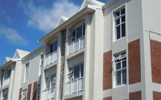 2 Bedroom Apartment in Grahamstown Central